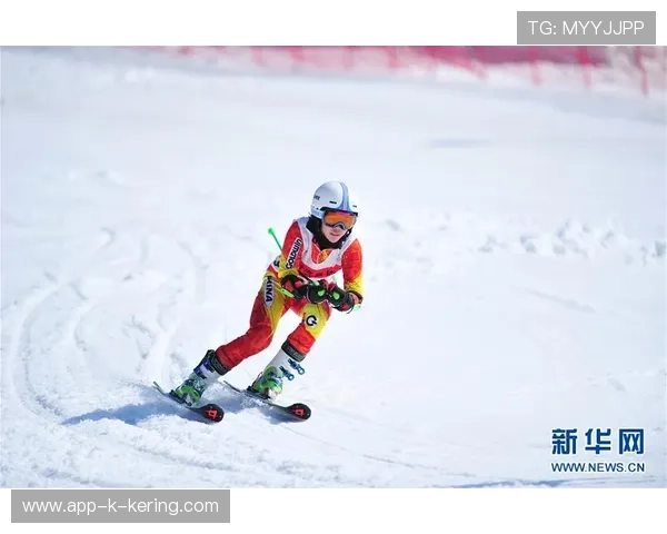 高山滑雪训练营与旅游局联合推广家庭冬令营，高山滑雪训练计划